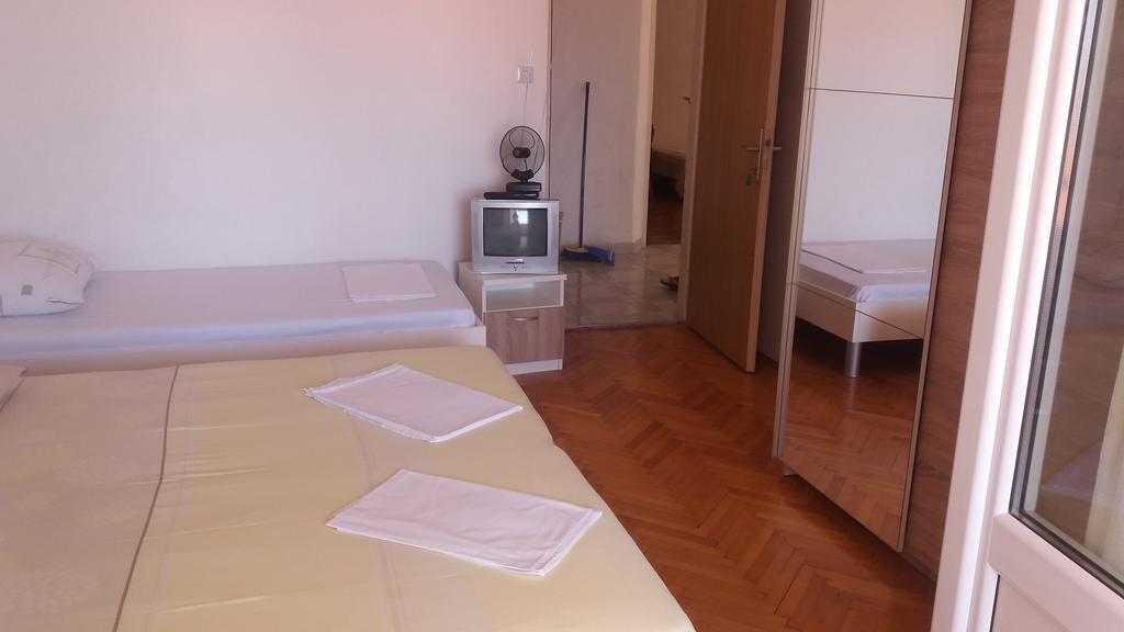 Studio Brigita 13 * Makarská